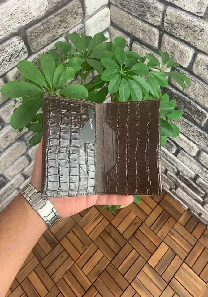 Guard Kahverengi Croco Pasaport Kılıfı