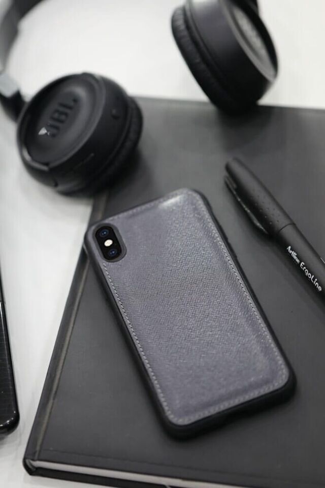 Guard Antrasit Saffiano Deri iPhone X / XS Kılıfı