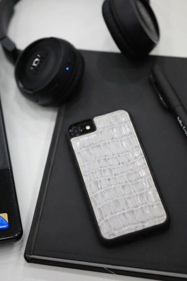 Guard iPhone 6 / 6s / 7 için  Gri Croco Model Deri Telefon Kılıfı