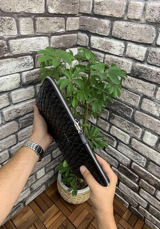 Guard Nakış Desenli Siyah Clutch Çanta