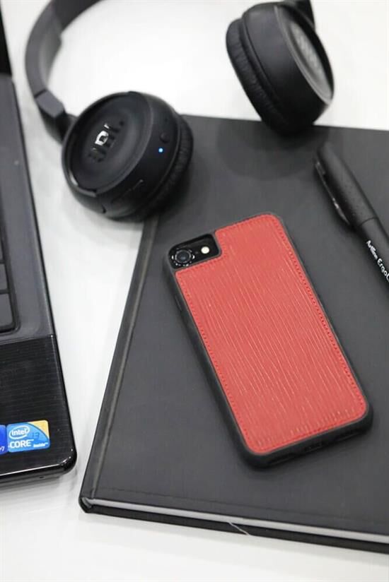 Guard iPhone 6 / 6s / 7 için Kırmızı Yol Desenli Deri Telefon Kılıfı