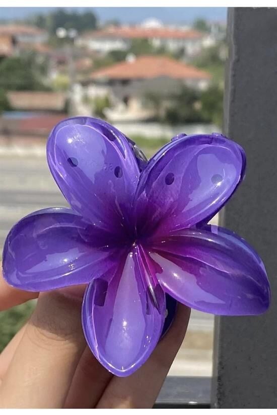 Mor Lotus Toka