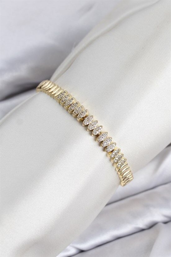 CM Arpa Model Zirkon Taşlı VIP Seri Gold Renk Pirinç Kadın Bileklik