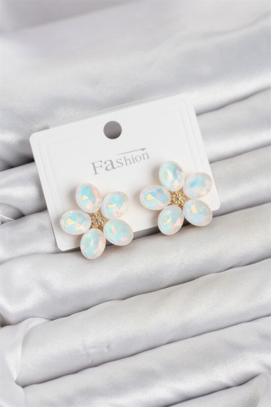 Beyaz Renk Kristal Taşlı Çiçek Model Kadın Küpe