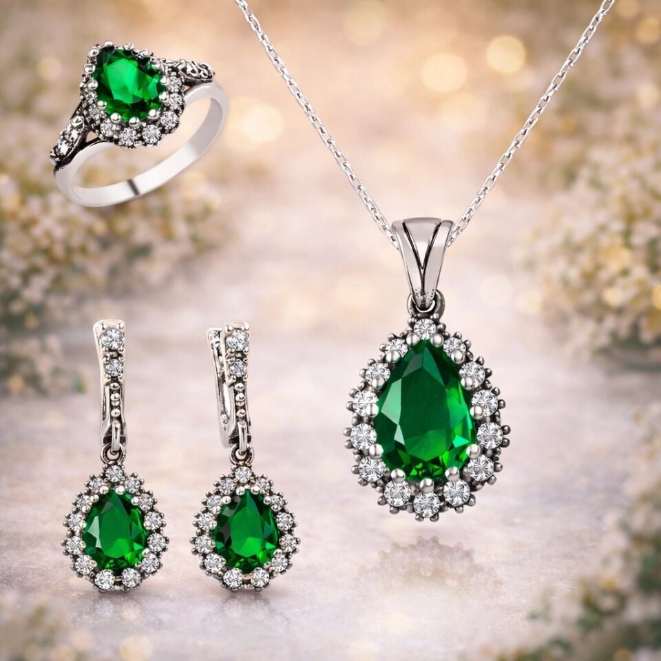 Gümüş Hürrem Sultan Bayan Set