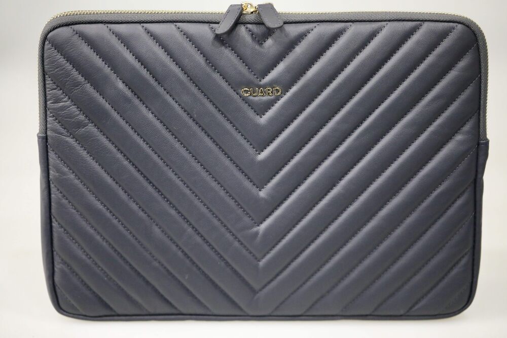 Guard Lacivert  Large Capitone Clutch Çanta