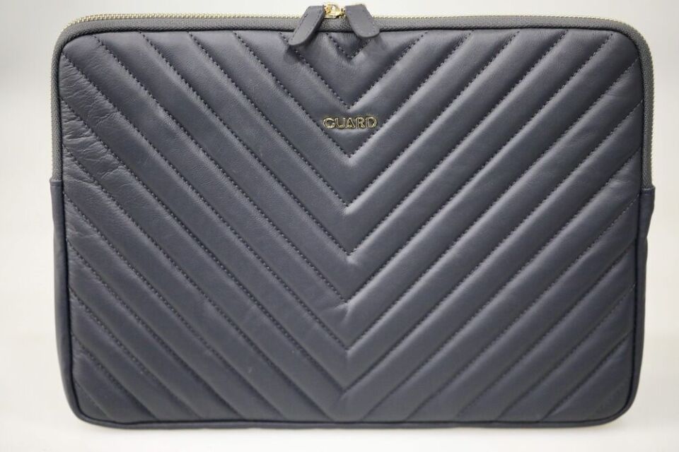 Guard Lacivert  Large Capitone Clutch Çanta