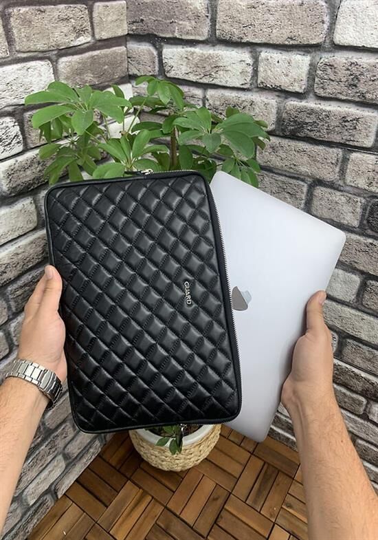 Guard Siyah Capitone Clutch Çanta