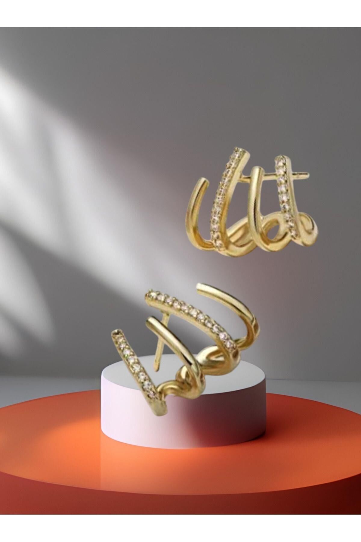 Zirkon Taşlı Tasarım Gold Küpe